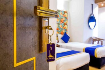 reeva hotel room, a door attach with key